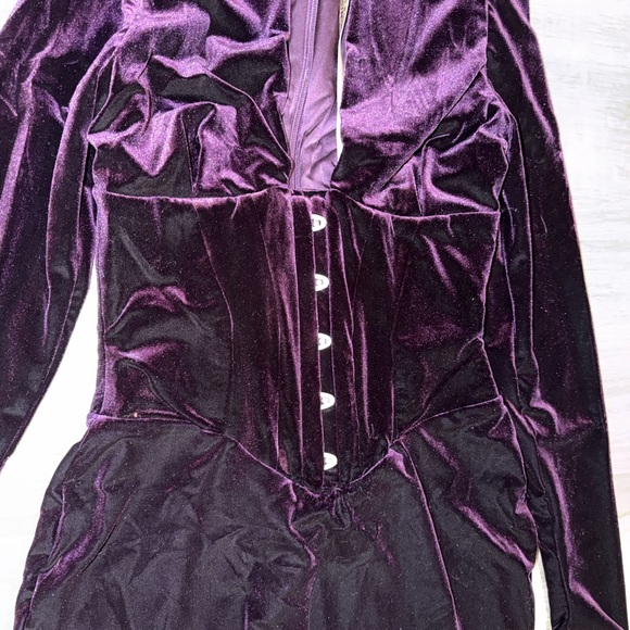 House of CB Dahna Dark Purple velvet corset dress - Picture 14 of 16